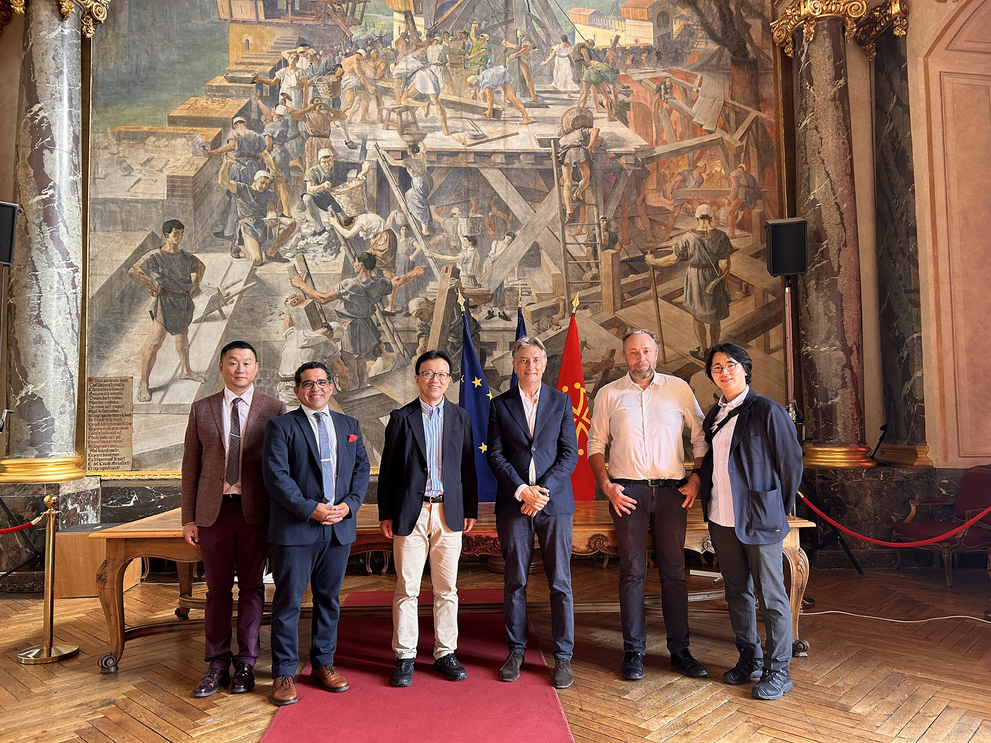Kawantech et la délégation japonaise reçus par Bertrand Serp au Capitole à Toulouse